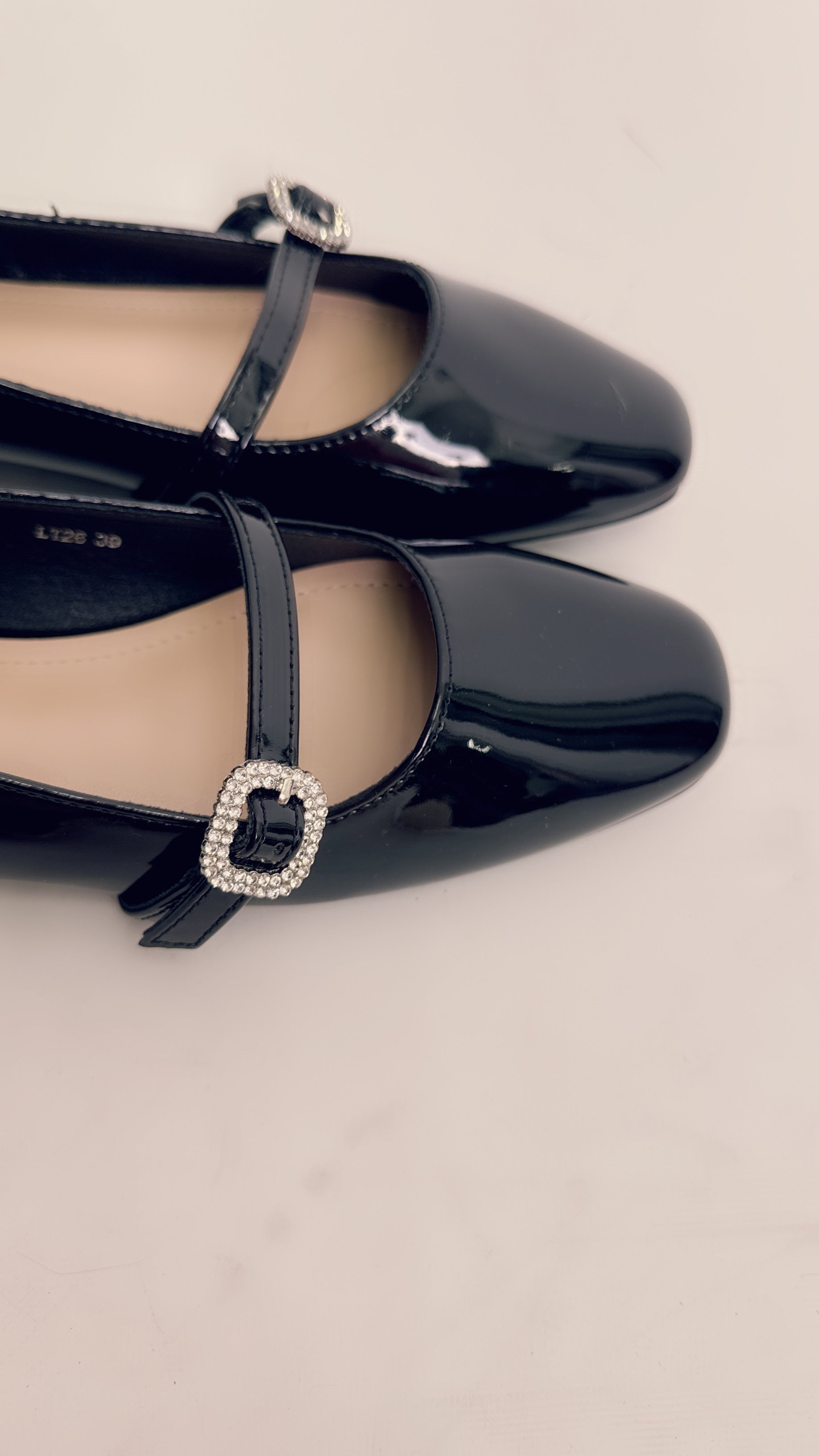 Ballerina black in vernice